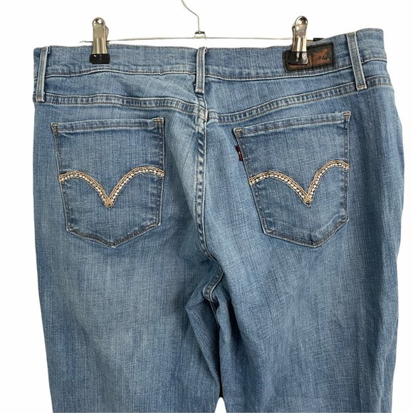 Levi's 515 | Women's Medium Wash Boot Cut Jeans 12s 32x29 - Picture 5 of 7